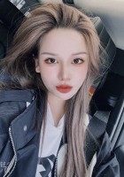 大家好，我是静安蜜蜜，请大家多多照顾~！