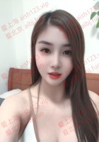 大家好，我是小艺，请大家多多照顾~！