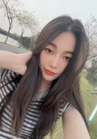 大家好，我是妮可，请大家多多照顾~！