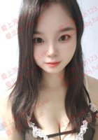 大家好，我是盈盈，请大家多多照顾~！