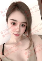 大家好，我是雯雯，请大家多多照顾~！