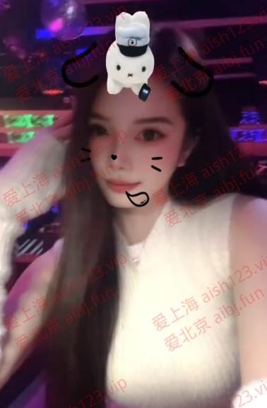 094050n3hsiccwo87zuo61.jpg