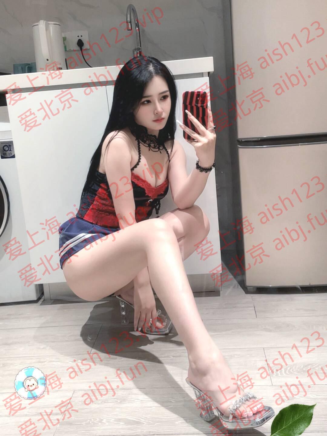 NNEE)13}W]ZC8OW4B3{[7KF.jpg