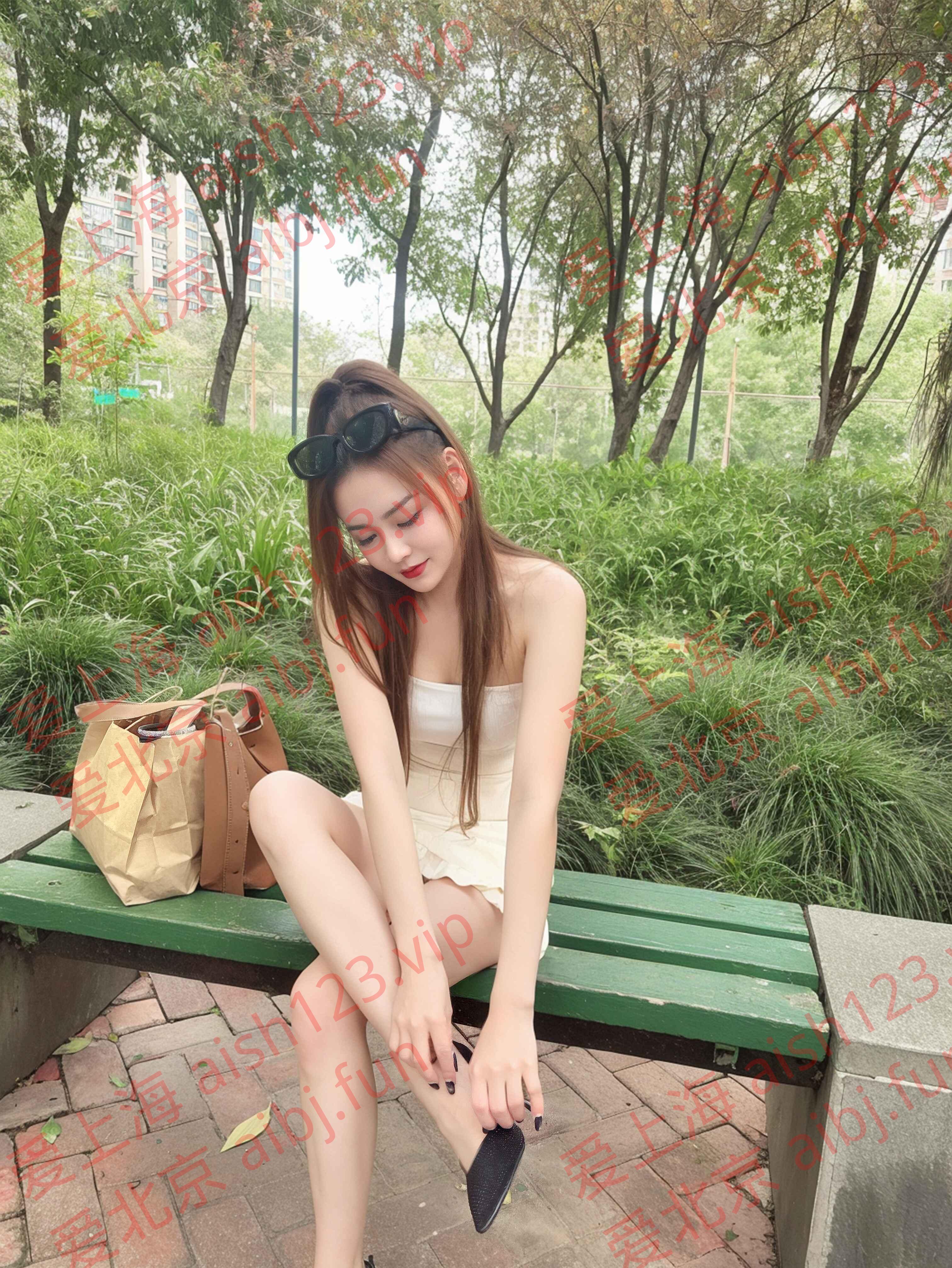 QGPP0KS18OYPU_@785C.jpg