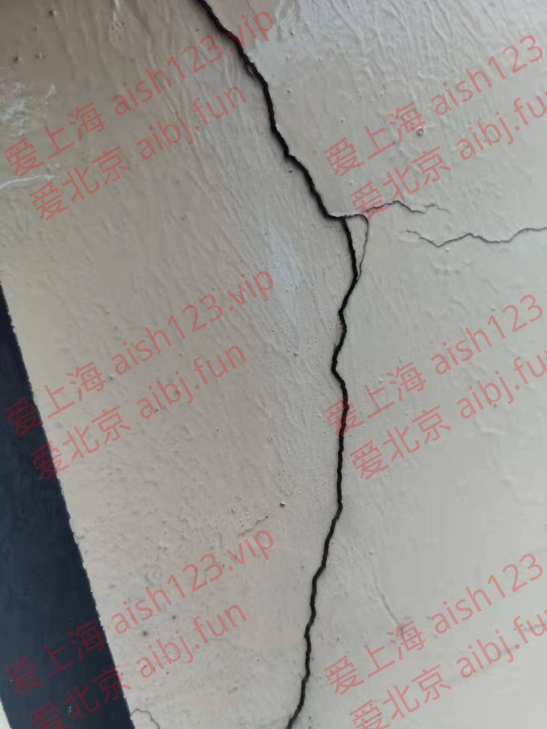 123