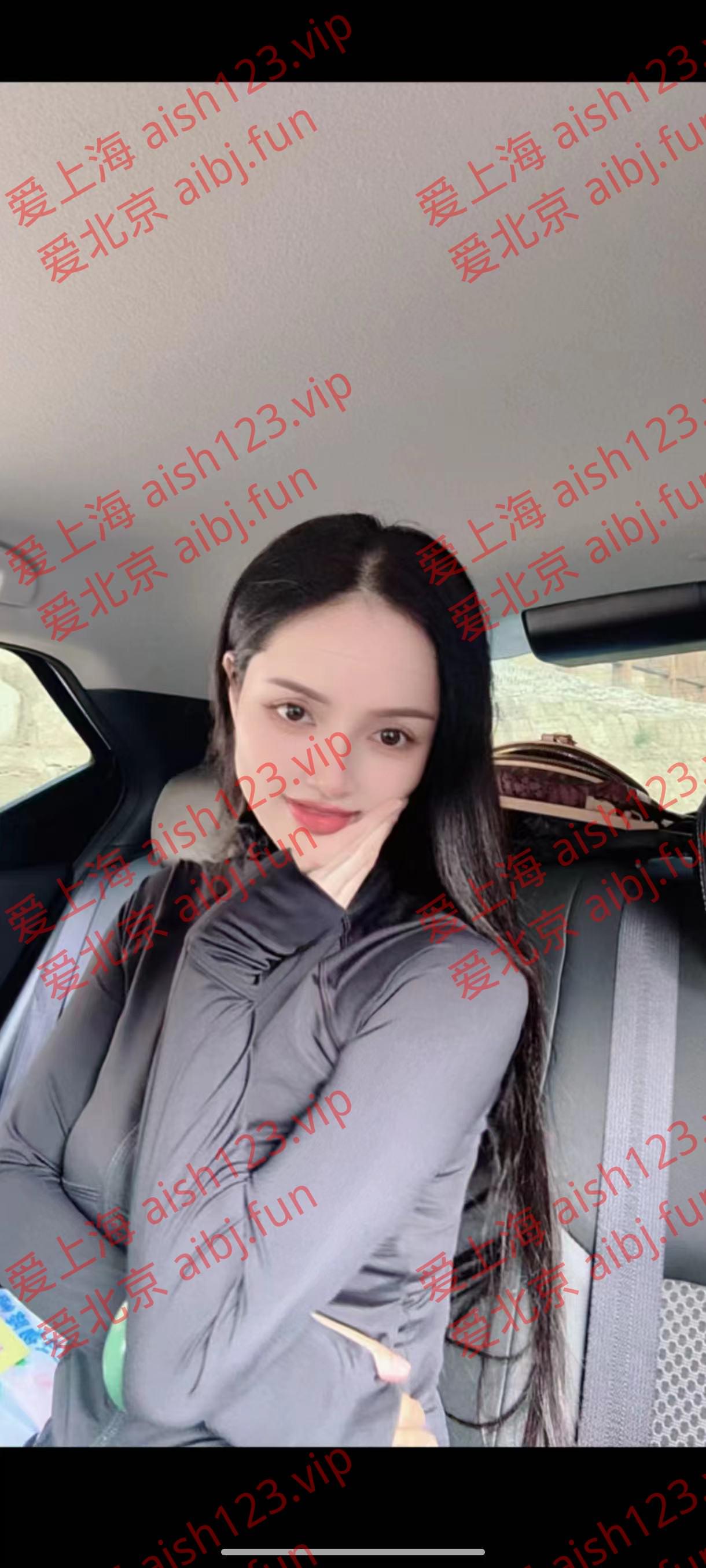 112500vsygycm4urc5g5qr.jpg 112500vsygycm4urc5g5qr.jpg