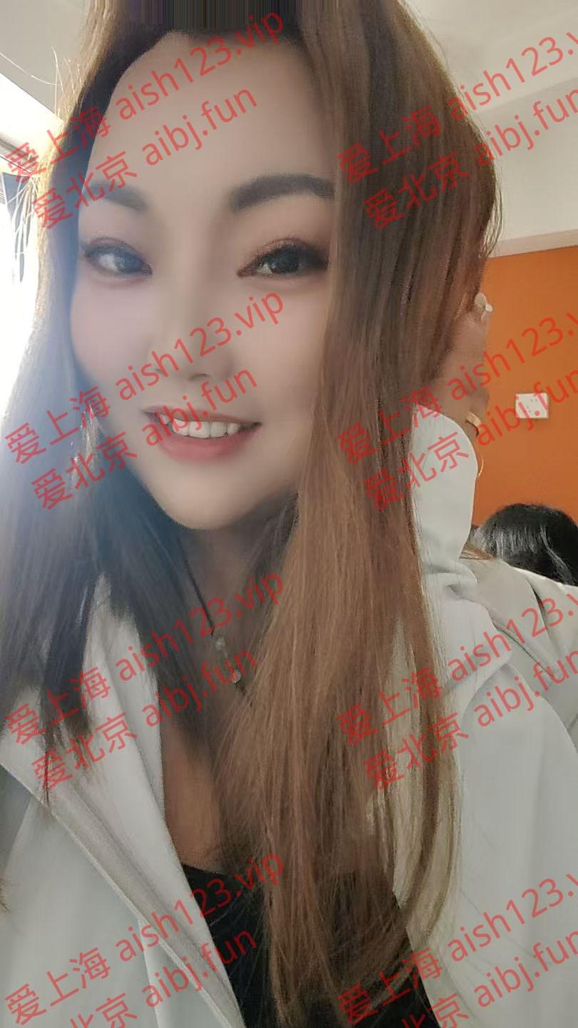 100445vy2sl02j8xizr2sy.jpeg